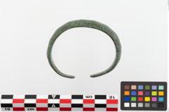 Foto von Bronzearmreif (NHMW-PRAE-023763)